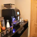 Bresidence Edelweiss Bed & Breakfast 3*
